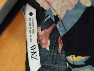 Vestido Zara floral negro