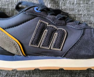 Zapatillas hombre Mustang talla 42 (A ESTRENAR)