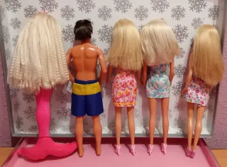 Lote 4 Barbie e Ken Mattel Anni '90