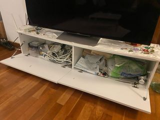 Mueble TV blanco moderno