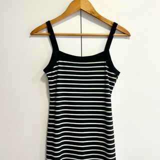 Talla S - Vestido Rayas Blanco y Negro