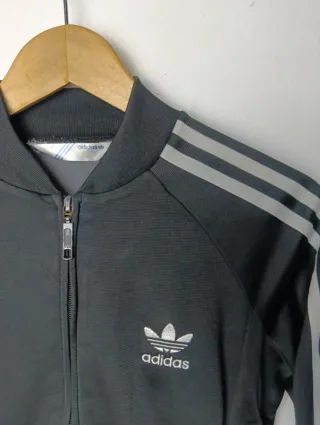 Chaqueta Adidas Superstar Vintage Negra Blanca