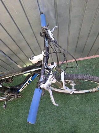 Bicicleta Scott Doble Suspensión Fibra de carbono