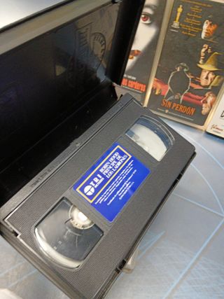 6 cintas VHS, clásicos 90,s - Robin Hood, El silencio de los corderos, Mentiras arriesgadas y mas