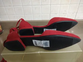 Ballerine rosse New Look con lacci