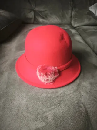 Gorro de paño rojo Nuevo