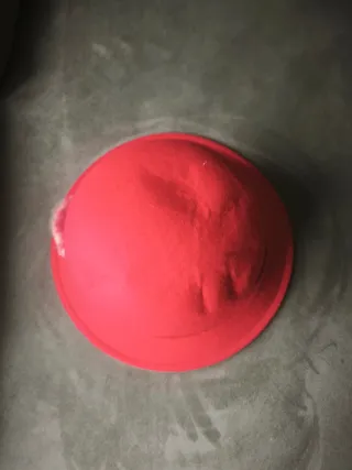 Gorro de paño rojo Nuevo