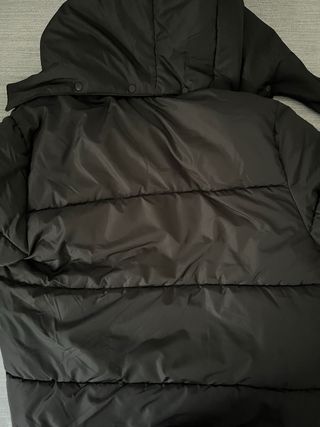 Plumífero ASOS Negro Talla M Capucha Extraíble