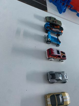 Passeggini Hot Wheels con pista