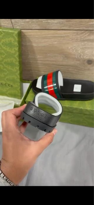 Chanclas Gucci Negras