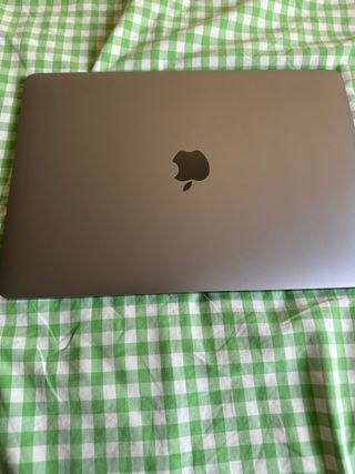 Macbook Pro 13 2019 Touch Bar Plata