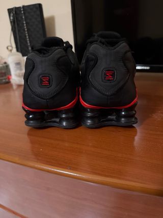 Nike Shox TL Scarpe Uomo Nero Rosso