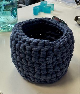 Cesto pequeño de tela azul