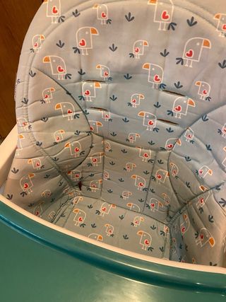 Trona para bebé con bandeja