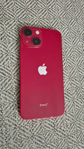 iPhone 13 mini rojo