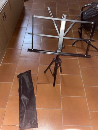 Guitarra Clásica con Accesorios