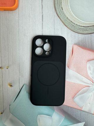 Fundas iPhone 16 Pro con MagSafe - Precio Unidad