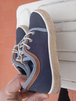 Zapatos niño azul y marrón talla 33