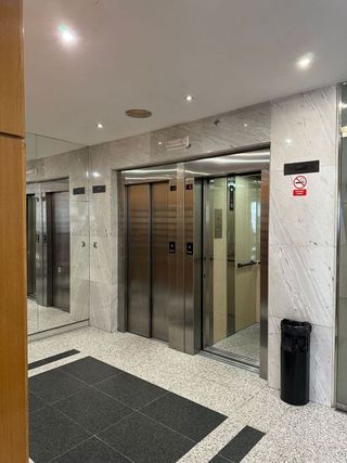 Oficina en alquiler en Instituts - Universitat en Lleida