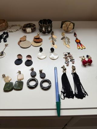 Lote Bisutería Pendientes y Pulseras