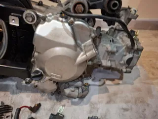 Motor Suzuki Burgman 200