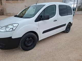 Peugeot Partner 2012