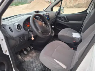 Peugeot Partner 2012