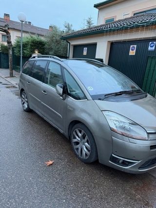 Citroen Grand C4 Picasso EXCLUSIVE
