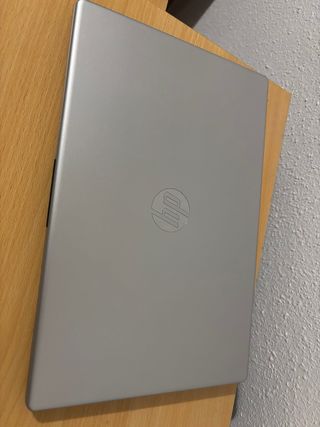 Ordenador HP Plata