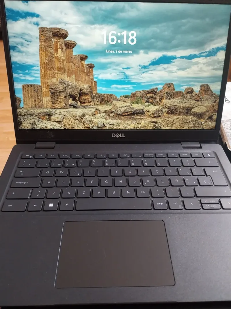 Dell Latitude 3430 Portátil Negro