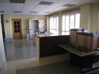 Oficina en alquiler en San Mamés - La Palomera en León