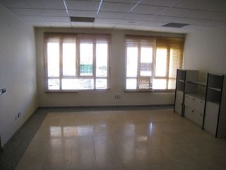 Oficina en alquiler en San Mamés - La Palomera en León