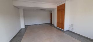 Oficina en alquiler en San Mamés - La Palomera en León