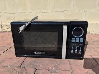 Microondas BLACK+DECKER EM925ACP-P2