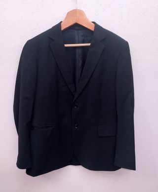 Americana clásica corte recto negra