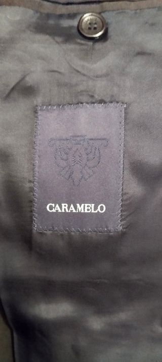 Americana clásica corte recto negra