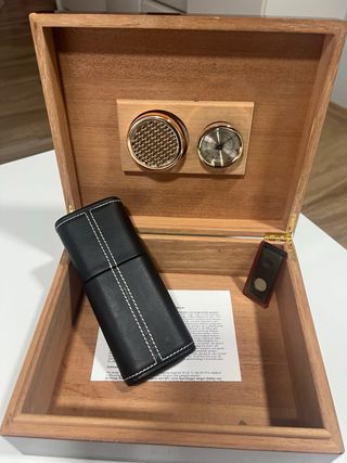 Umidificatore per sigari con igrometro