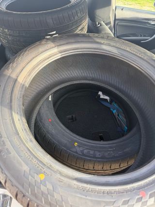 Juego 4 Neumáticos 225/50ZR17 Marca:Roadx/RXMOTION