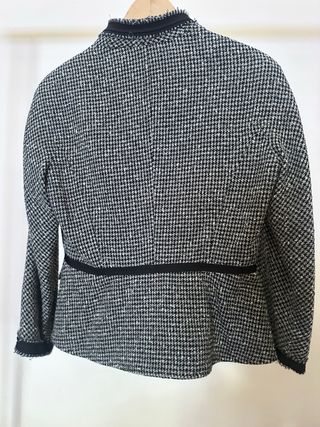 Conjunto Purificación García Chaqueta y Falda