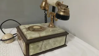 Telefono vintage in onice oro e verde