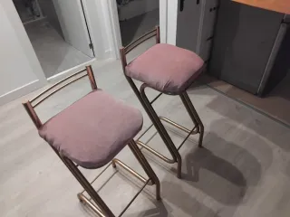 2 Taburetes Altos Dorados Rosa Terciopelo