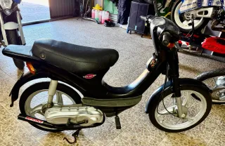 Vespino Velofax Negra en muy buen estado.