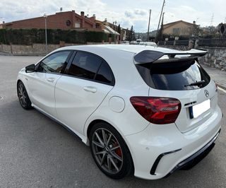 Mercedes-Benz Clase A45 AMG 2016 381cv GARANTIA !