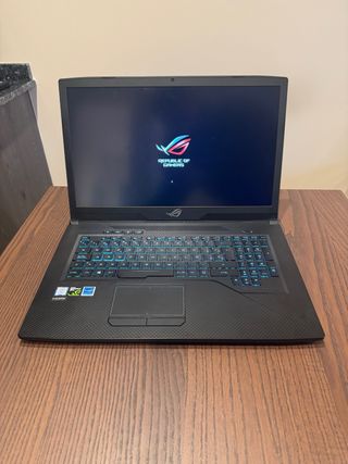 Portátil Gaming ASUS Negro/Gris