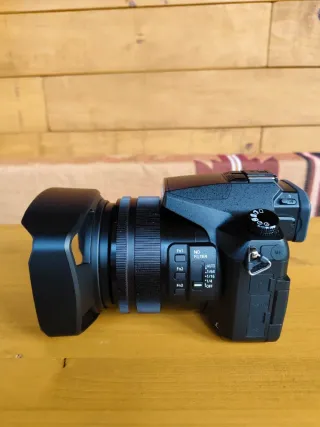 Fotocamera Panasonic Lumix DMC-FZ2000 4K Teleobiettivo