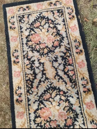 Tappeto di lana beige e rosa