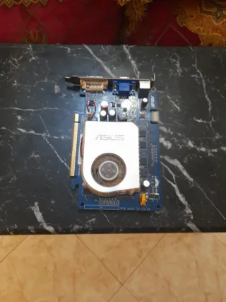 Tarjeta de Video ASUS