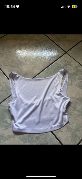 Top bianco schiena scoperta