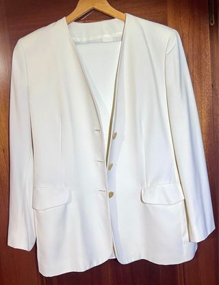 Conjunto americana y pantalón Burberry blanco