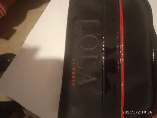 Neceser LOLA by PERSE y cartera espejo